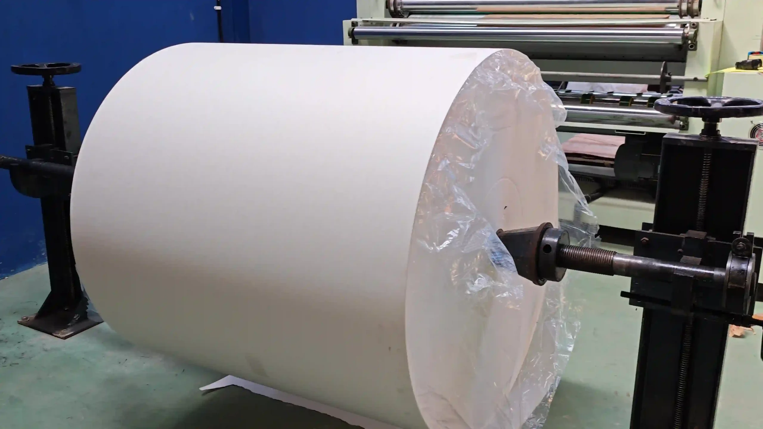 Paper Kraft White - Edpack Persada